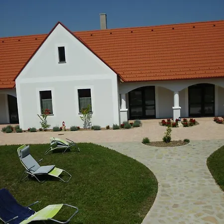 Guest house Arda Malom Vendeghaz Nagytevel